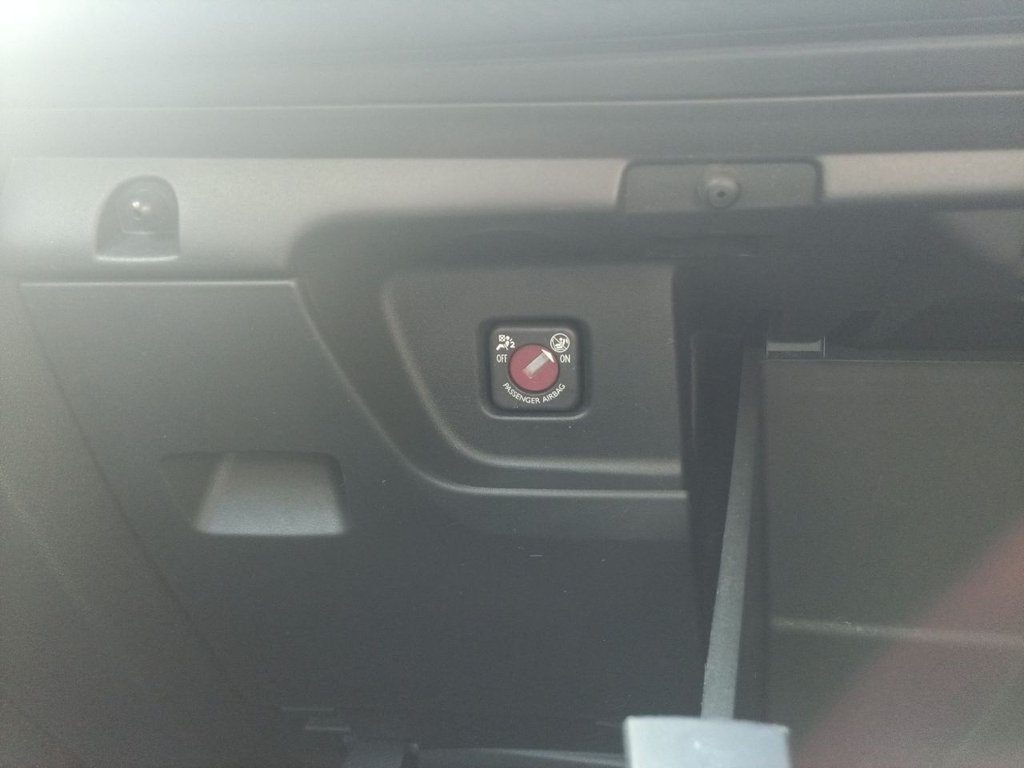 Used Peugeot 2008 2018 for sale - 76279870: Photo 34