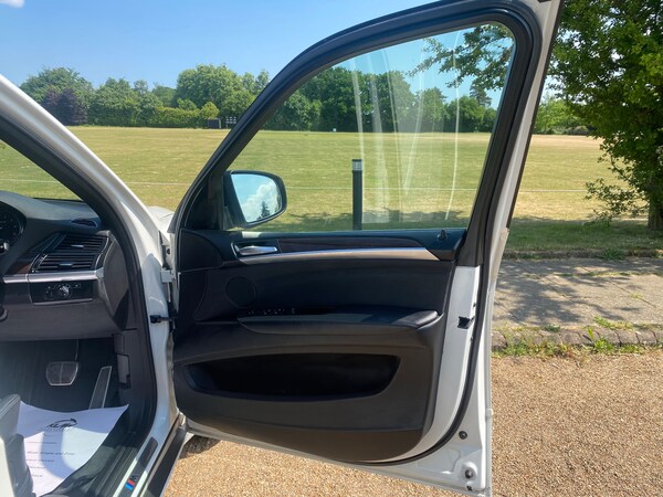Used BMW X5 2011 for sale - 74682824: Photo 9