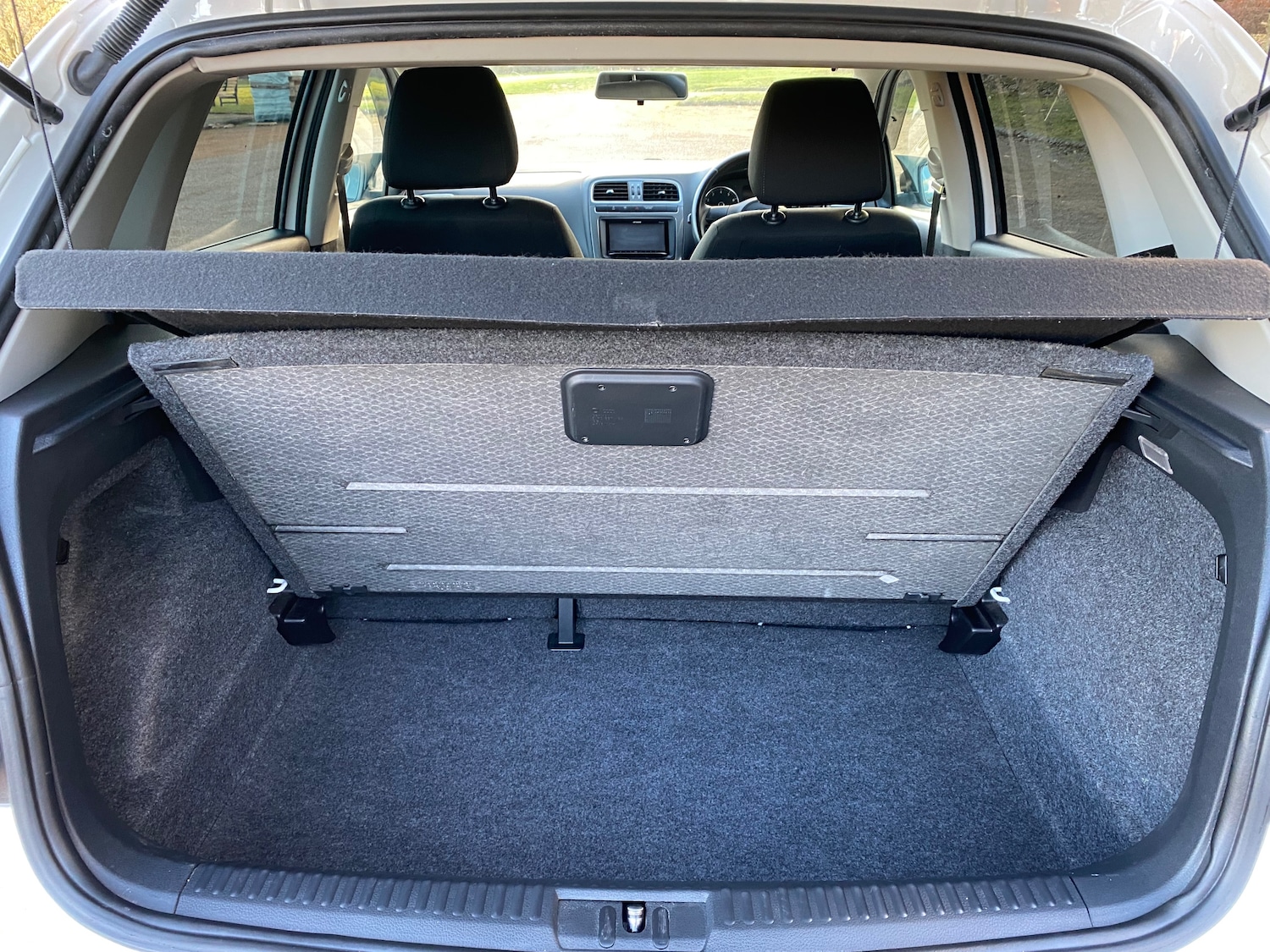 Used Volkswagen Polo 2012 for sale - 77031613: Photo 28