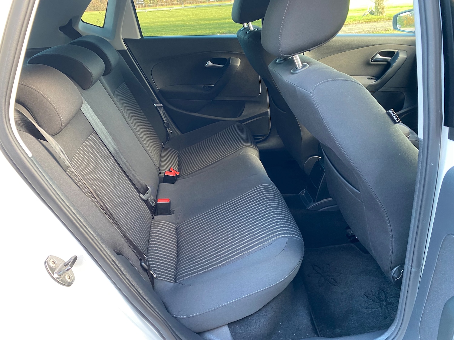 Used Volkswagen Polo 2012 for sale - 77031613: Photo 37