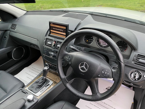 Used Mercedes-Benz C Class 2009 for sale - 73700872: Photo 11