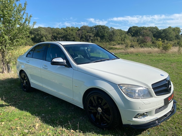 Used Mercedes-Benz C Class 2009 for sale - 73700872: Photo 1