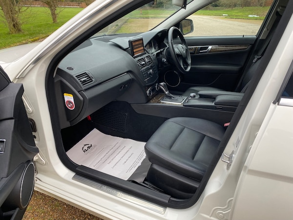 Used Mercedes-Benz C Class 2009 for sale - 73700872: Photo 24