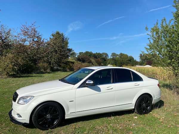 Used Mercedes-Benz C Class 2009 for sale - 73700872: Photo 38