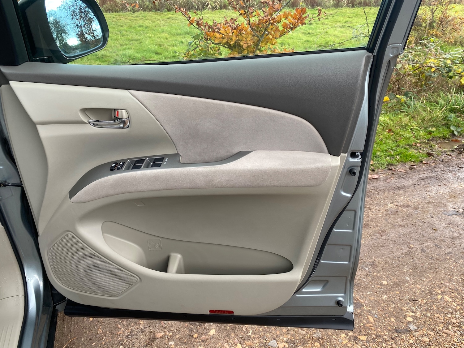 Used Toyota Estima 2008 for sale - 77134047: Photo 10