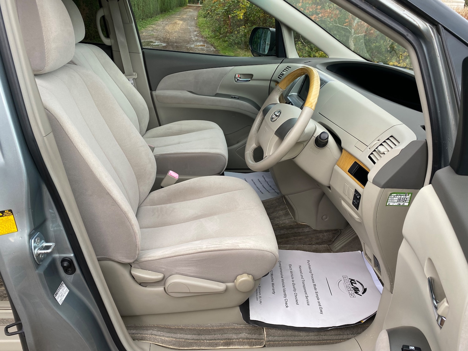 Used Toyota Estima 2008 for sale - 77134047: Photo 11