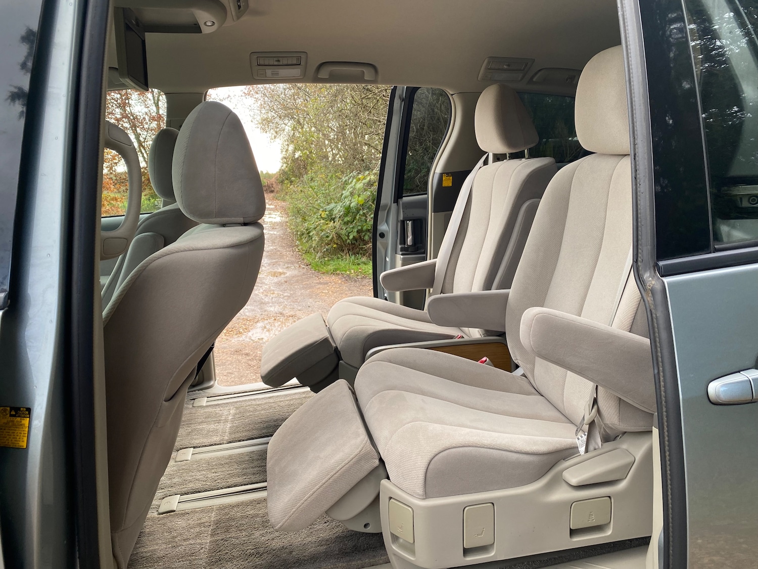 Used Toyota Estima 2008 for sale - 77134047: Photo 23