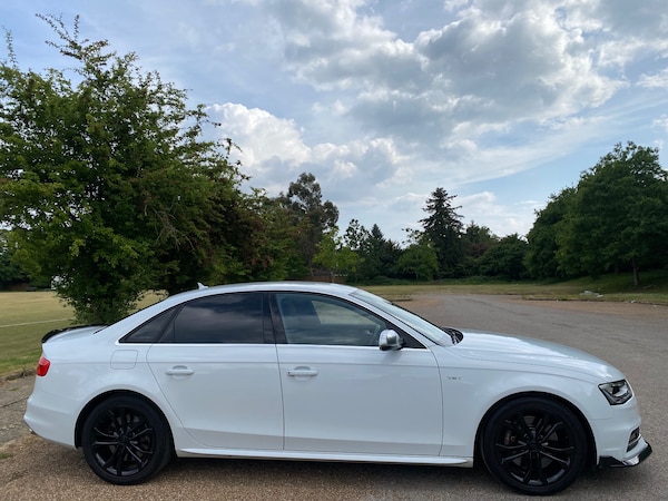 Used Audi S4 2013 for sale - 74757279: Photo 2