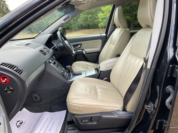 Used Volvo XC90 2012 for sale - 75620902: Photo 23