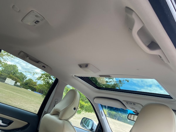 Used Volvo XC90 2012 for sale - 75620902: Photo 35