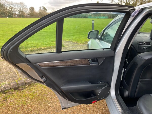 Used Mercedes-Benz C Class 2008 for sale - 76100251: Photo 29