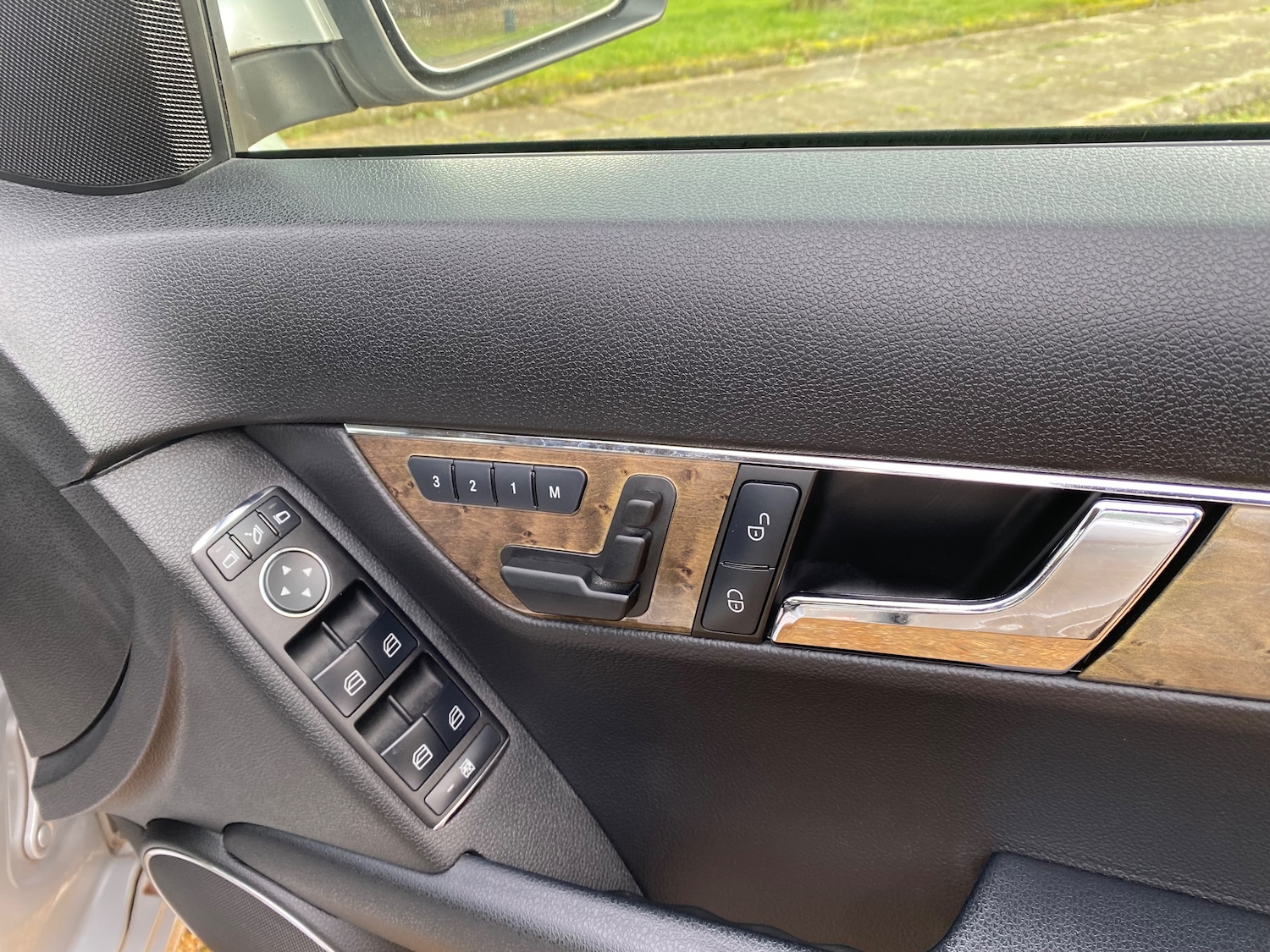 Used Mercedes-Benz C Class 2008 for sale - 76100251: Photo 8