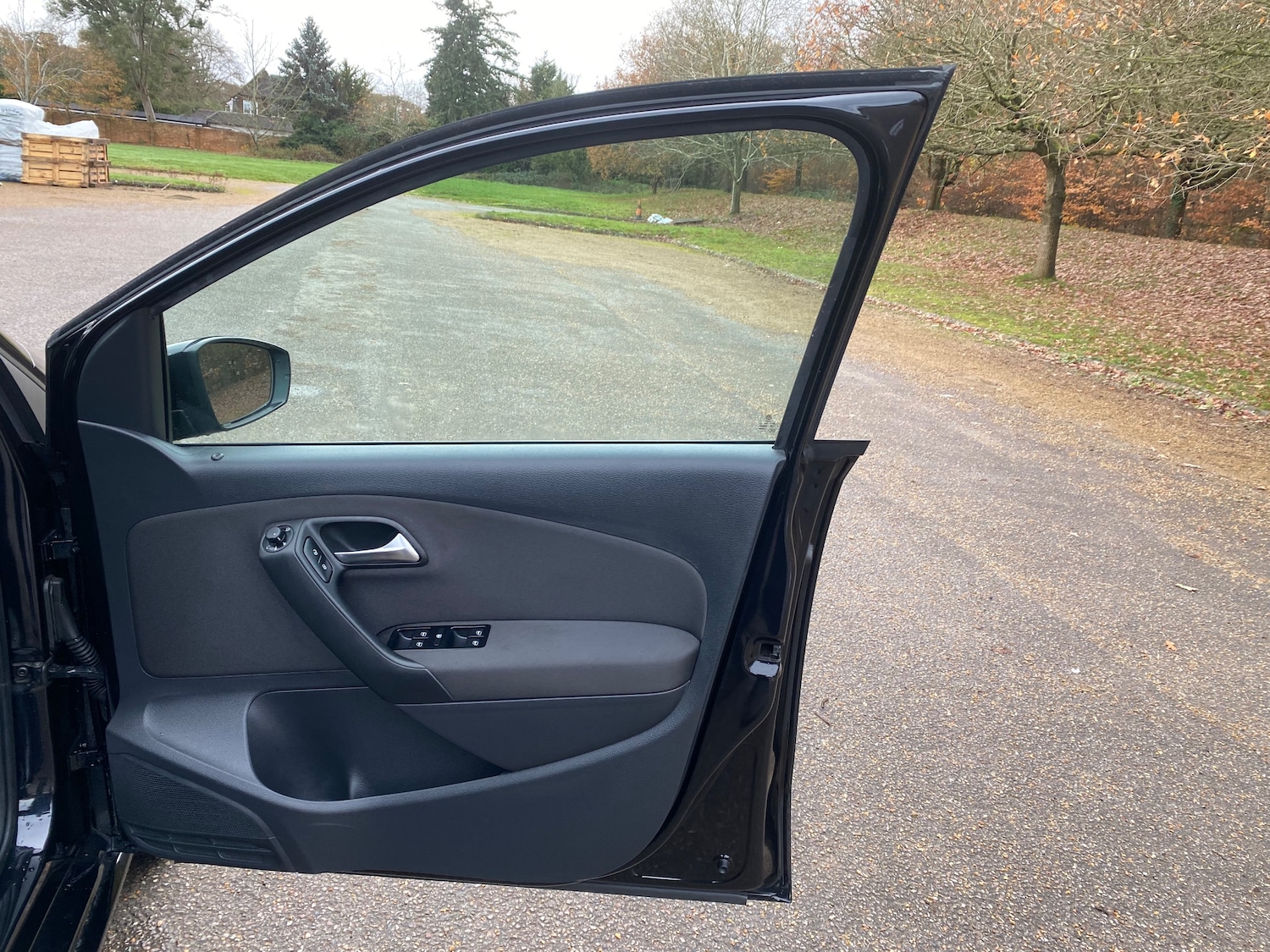 Used Volkswagen Polo 2013 for sale - 76856591: Photo 12