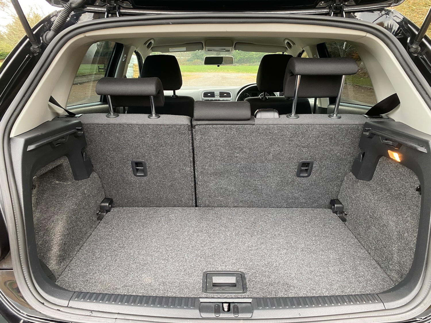 Used Volkswagen Polo 2013 for sale - 76856591: Photo 21