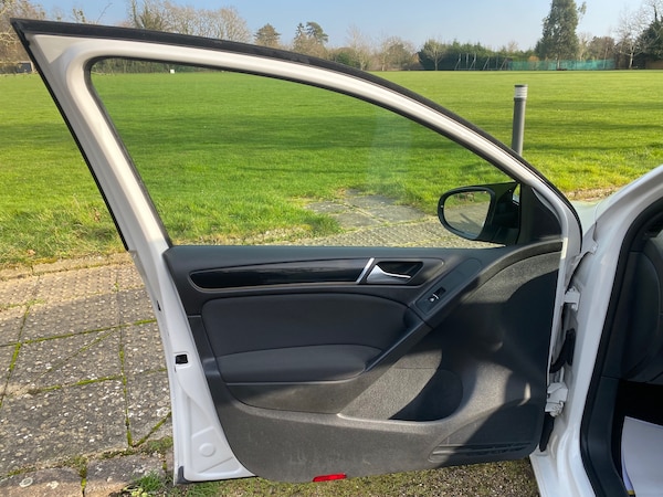 Used Volkswagen Golf 2013 for sale - 73745603: Photo 28