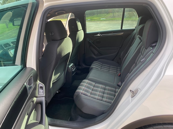 Used Volkswagen Golf 2013 for sale - 73745603: Photo 32