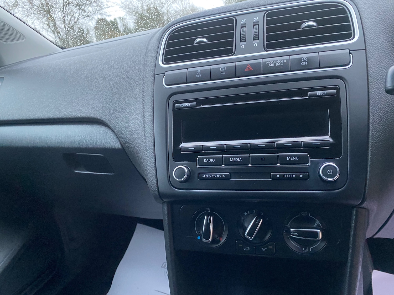 Used Volkswagen Polo 2012 for sale - 76934245: Photo 28