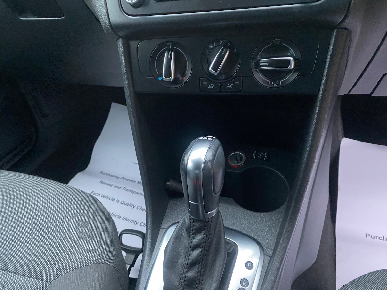 Used Volkswagen Polo 2012 for sale - 76934245: Photo 29