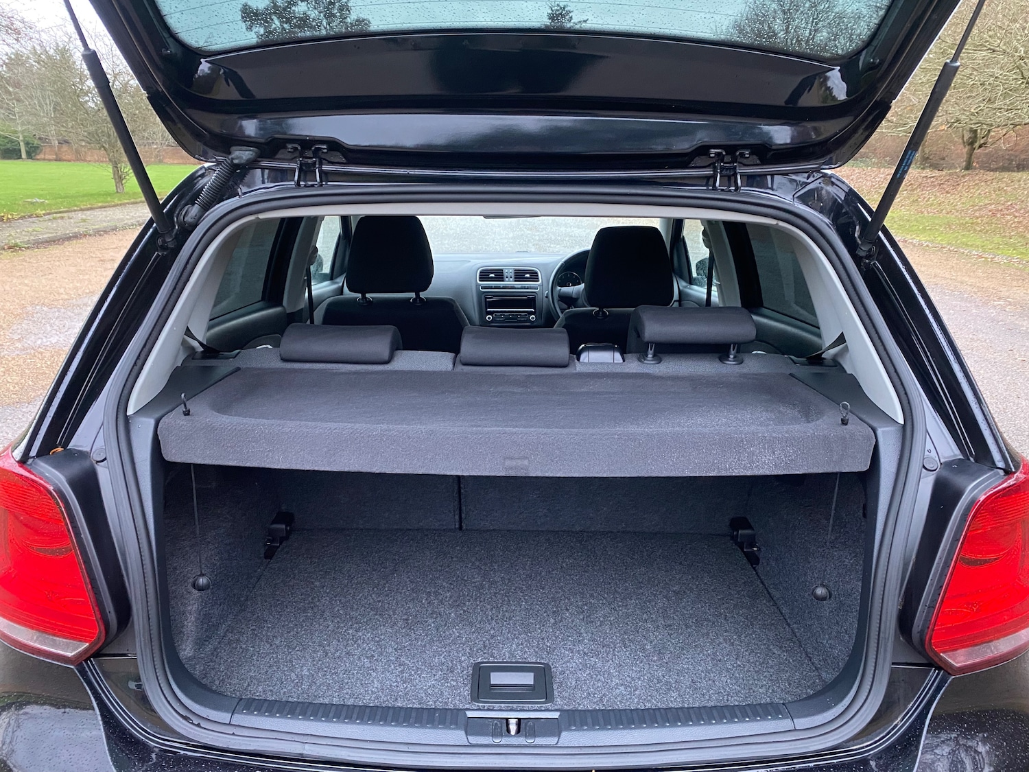 Used Volkswagen Polo 2012 for sale - 76934245: Photo 31