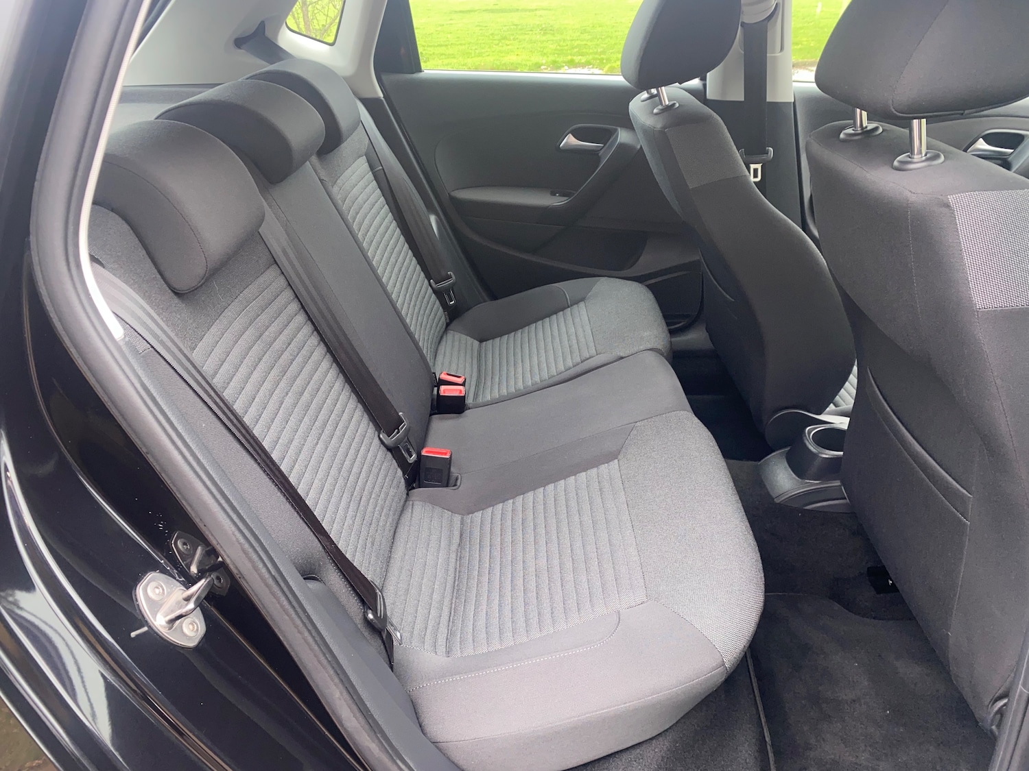 Used Volkswagen Polo 2012 for sale - 76934245: Photo 42