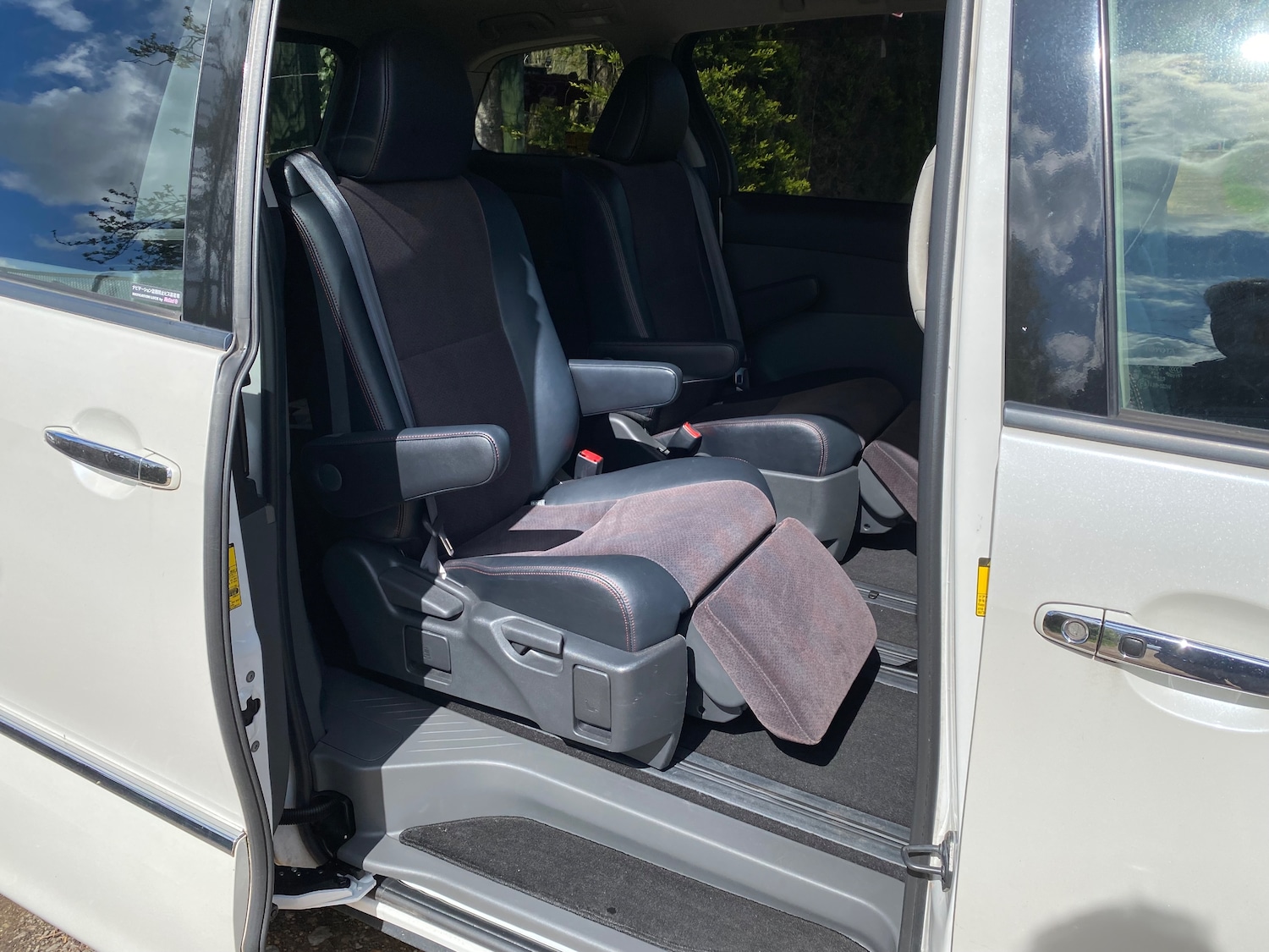 Vehicle 27