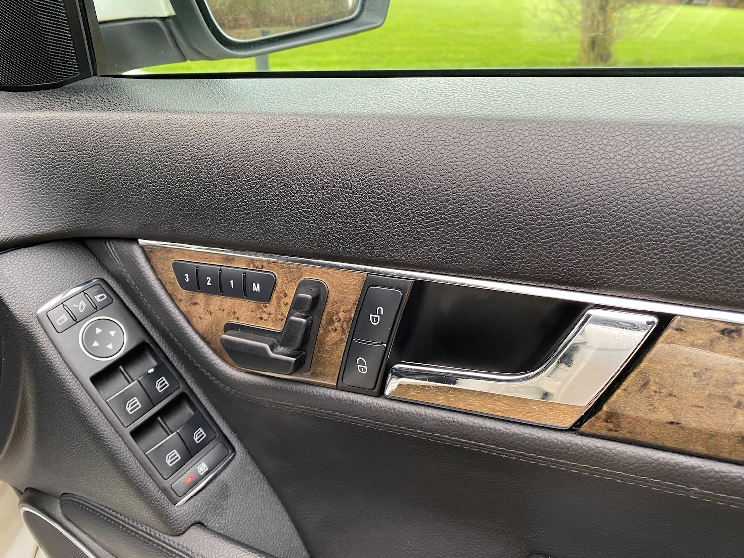 Used Mercedes-Benz C Class 2009 for sale - 77180017: Photo 11