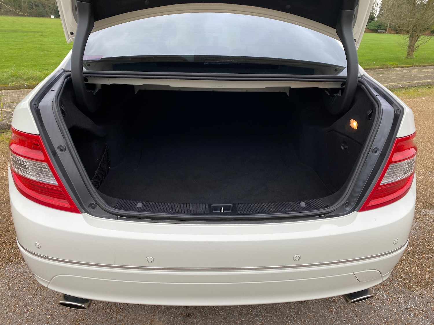 Used Mercedes-Benz C Class 2009 for sale - 77180017: Photo 23