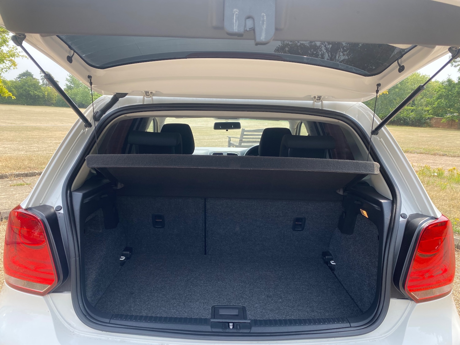 Used Volkswagen Polo 2012 for sale - 76672646: Photo 16