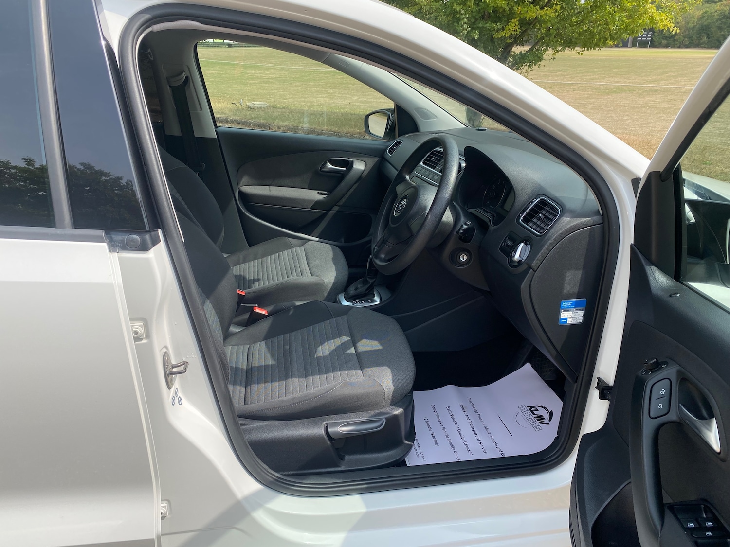 Used Volkswagen Polo 2012 for sale - 76672646: Photo 9