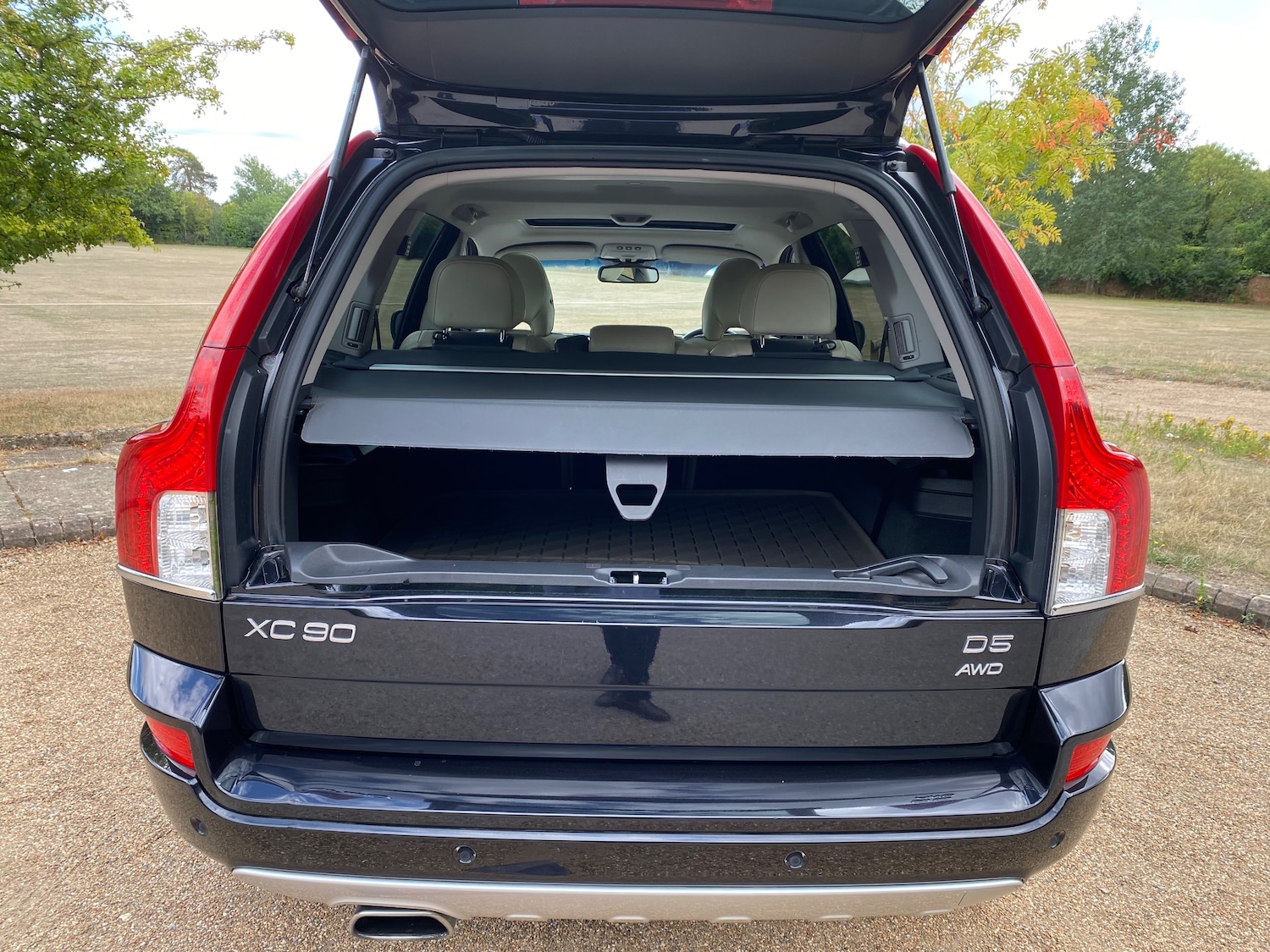 Used Volvo XC90 2012 for sale - 77211684: Photo 16