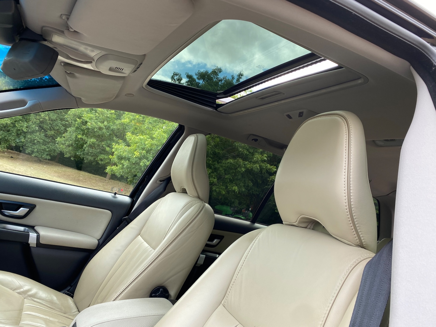 Used Volvo XC90 2012 for sale - 77211684: Photo 22