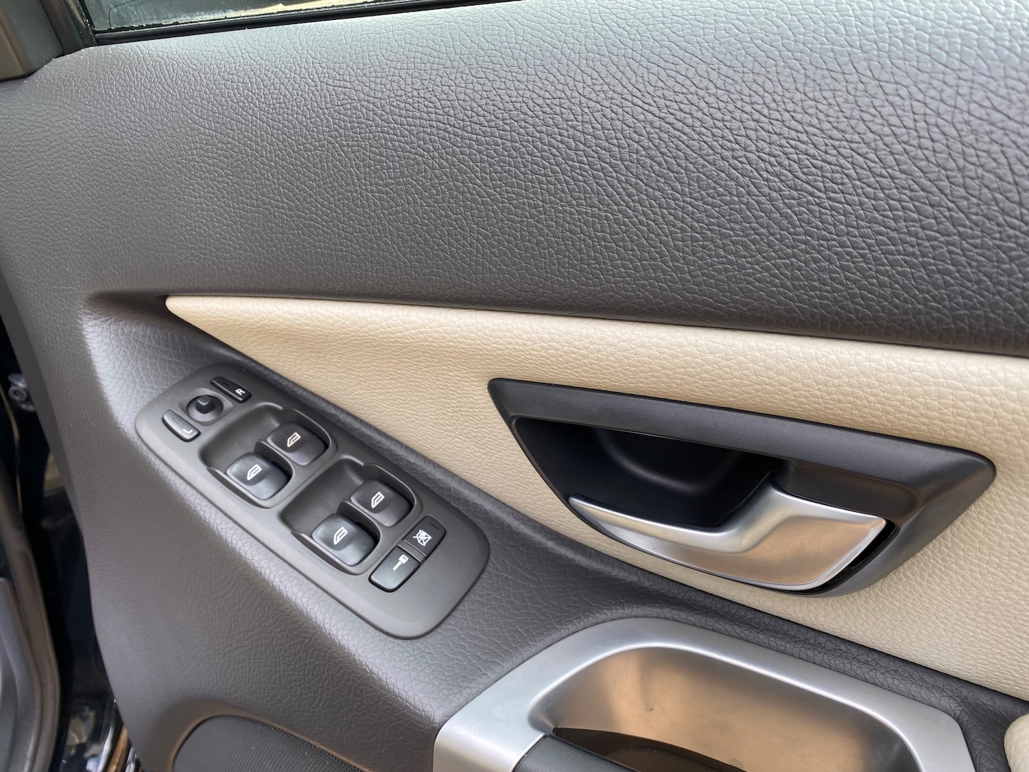 Used Volvo XC90 2012 for sale - 77211684: Photo 7