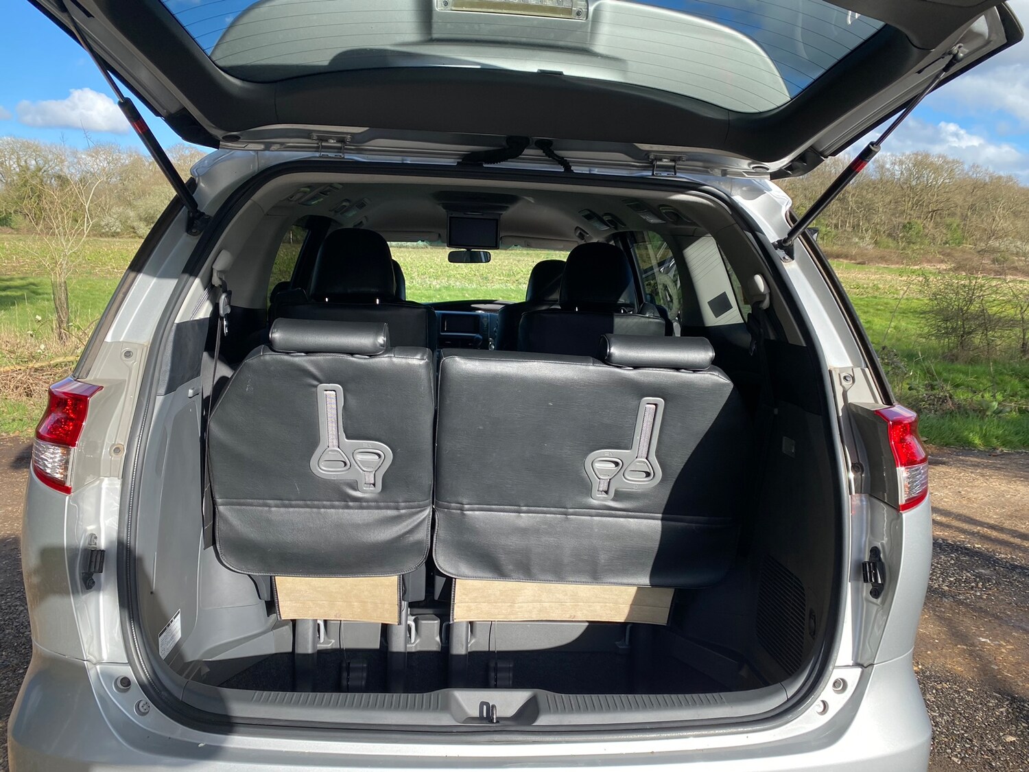 Used Toyota Estima 2009 for sale - 78207040: Photo 24