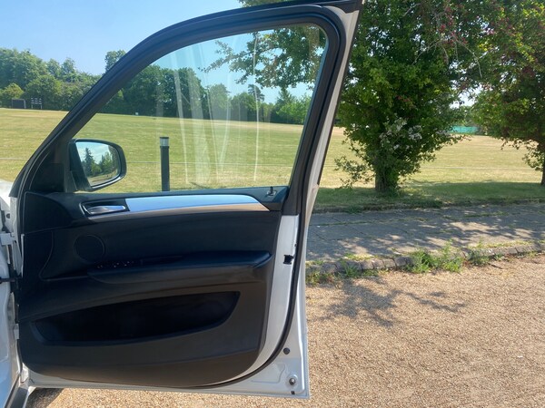Used BMW X5 2009 for sale - 74682835: Photo 9