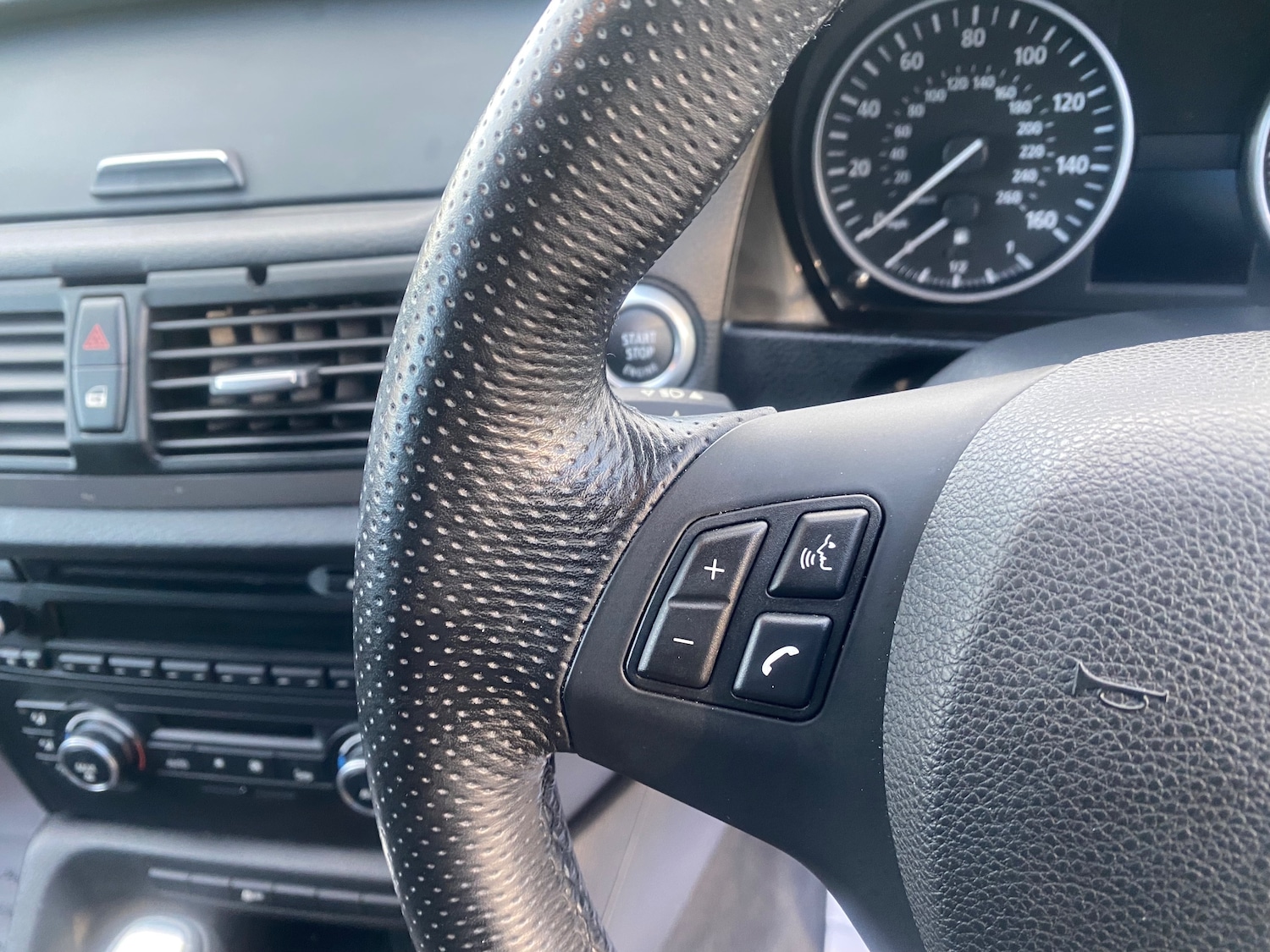 Used BMW X1 2011 for sale - 77211701: Photo 32