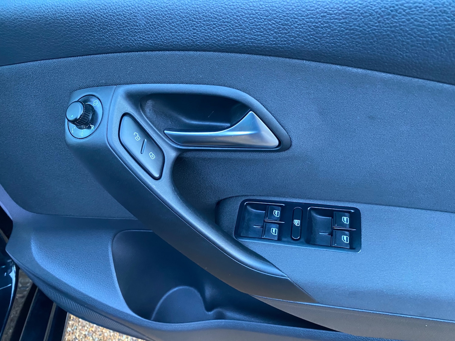 Used Volkswagen Polo 2012 for sale - 76819721: Photo 17