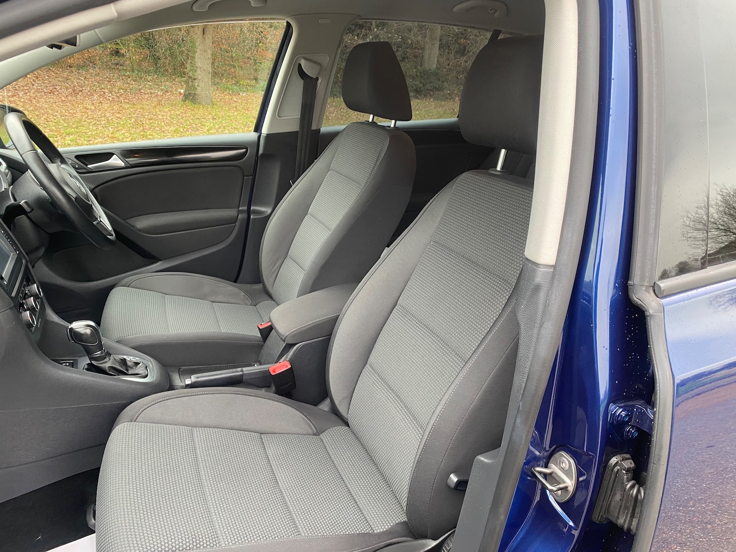 Used Volkswagen Golf 2012 for sale - 76934246: Photo 19