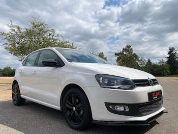 Used Volkswagen Polo 2014 for sale - 79335211: Photo