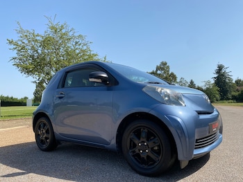 Used Toyota IQ 2010 for sale - 78997494: Photo