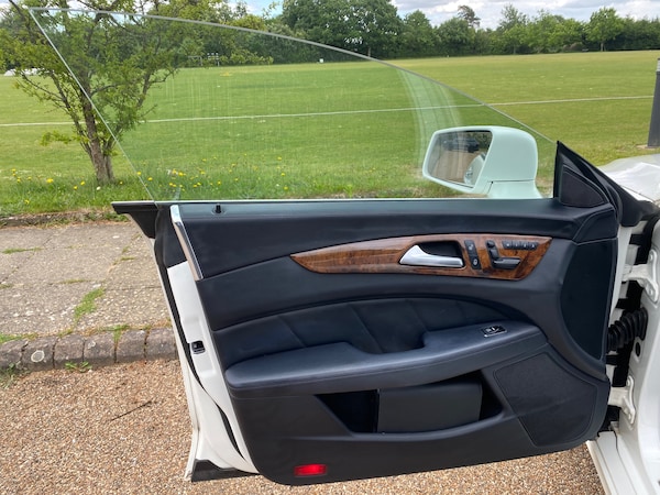 Used Mercedes-Benz CLS 2011 for sale - 74824022: Photo 17