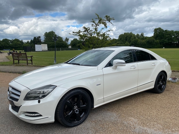 Used Mercedes-Benz CLS 2011 for sale - 74824022: Photo 44