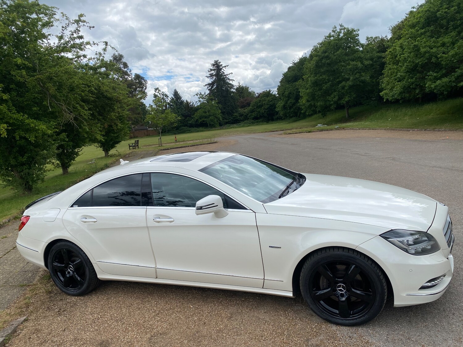 Used Mercedes-Benz CLS 2011 for sale - 74824022: Photo 61