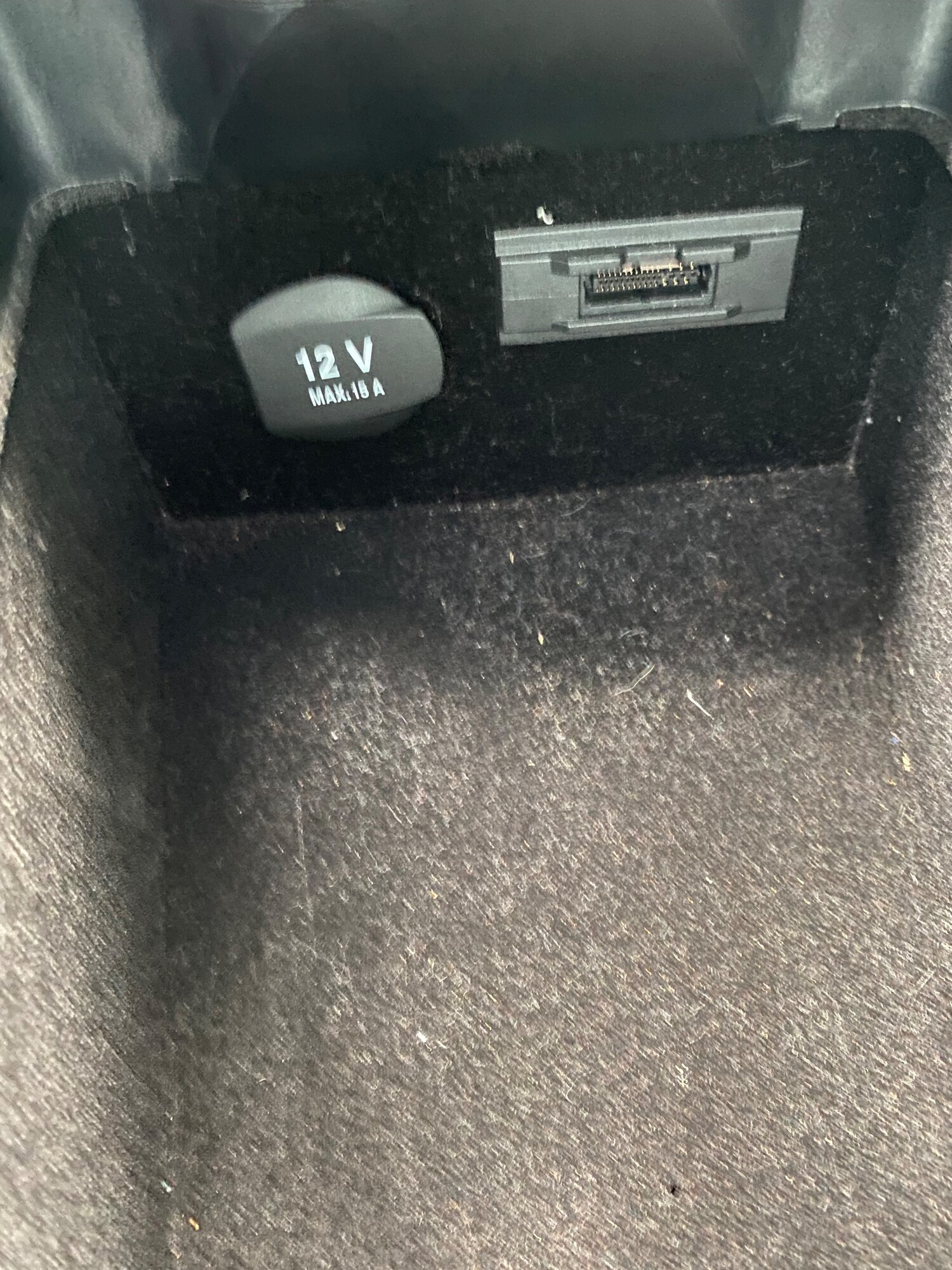 Used Mercedes-Benz CLS 2011 for sale - 74824022: Photo 70