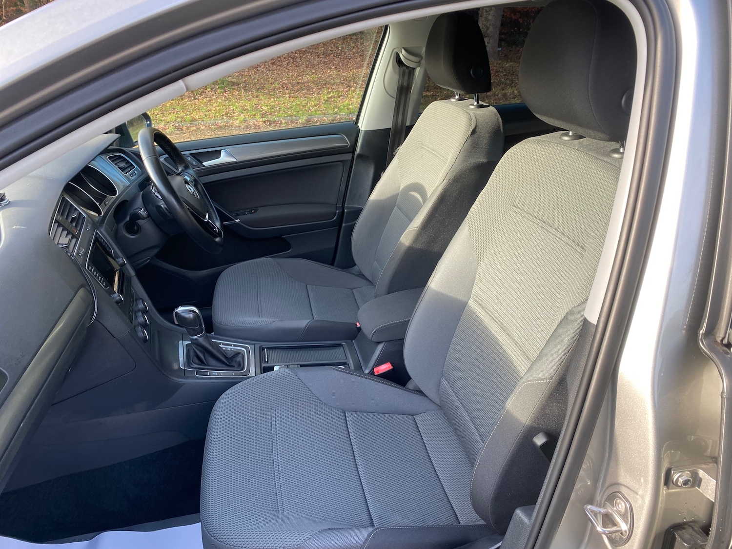 Used Volkswagen Golf 2013 for sale - 76842328: Photo 19