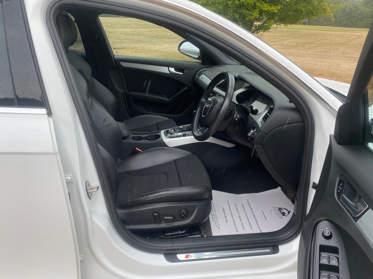 Used Audi A4 Avant 2011 for sale - 78074850: Photo 10