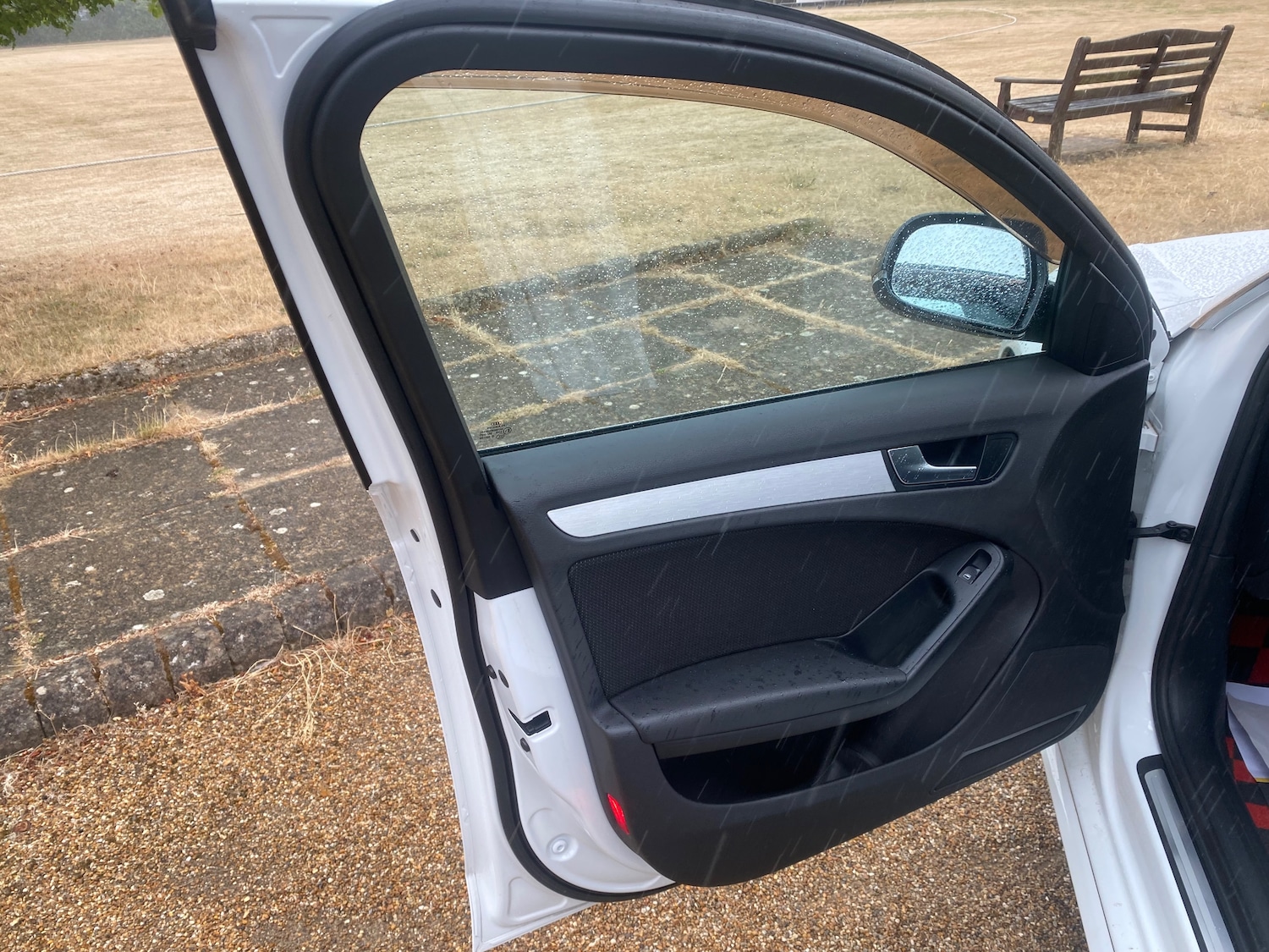 Used Audi A4 Avant 2011 for sale - 78074850: Photo 19