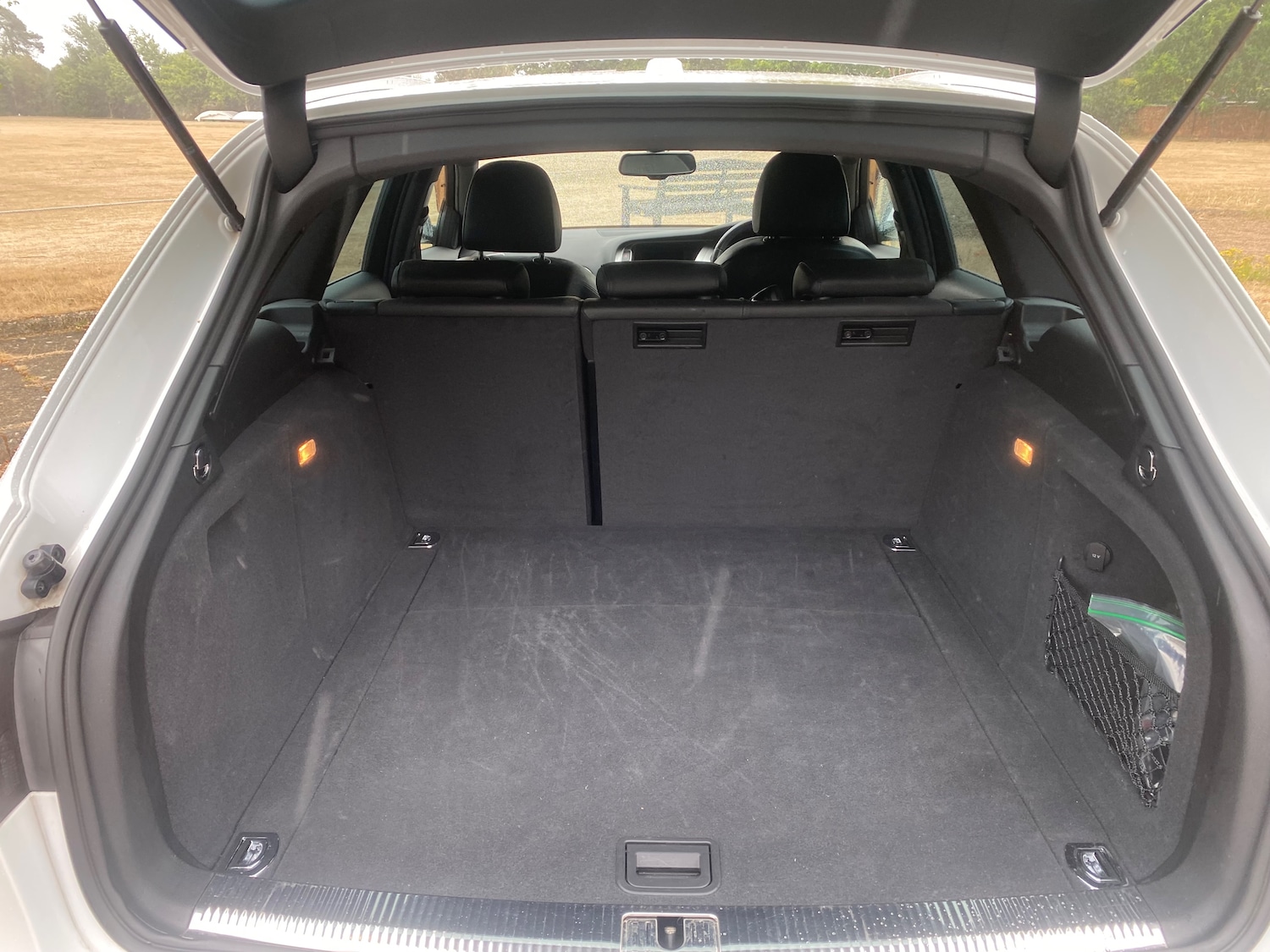 Used Audi A4 Avant 2011 for sale - 78074850: Photo 26