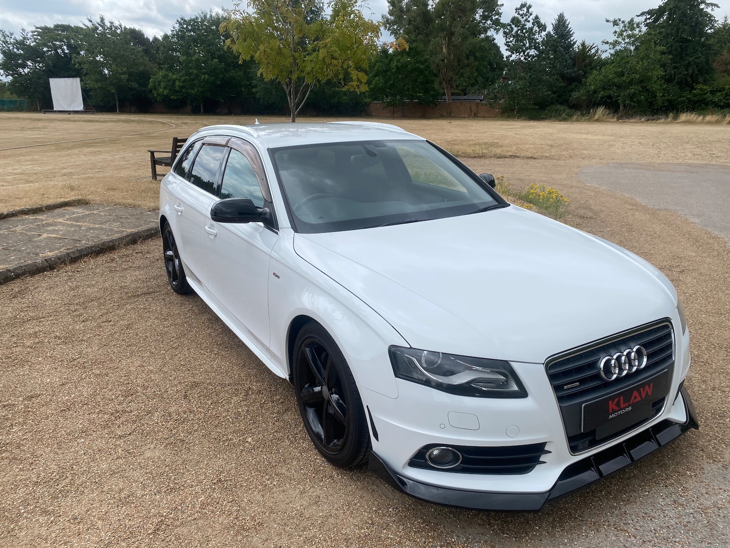 Used Audi A4 Avant 2011 for sale - 78074850: Photo 31