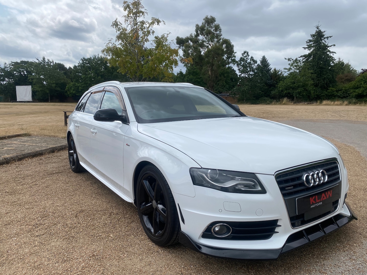 Used Audi A4 Avant 2011 for sale - 78074850: Photo 32