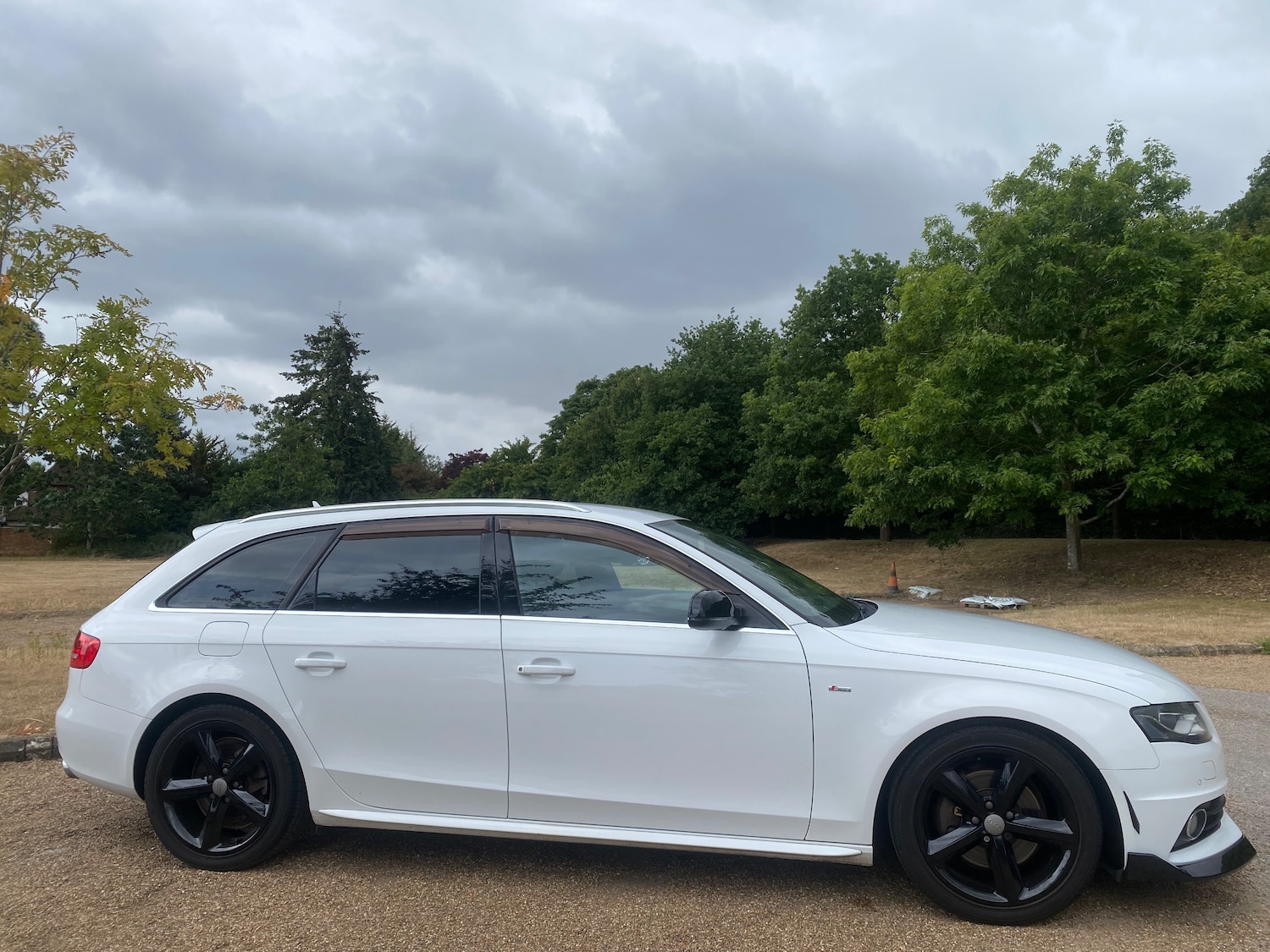 Used Audi A4 Avant 2011 for sale - 78074850: Photo 33